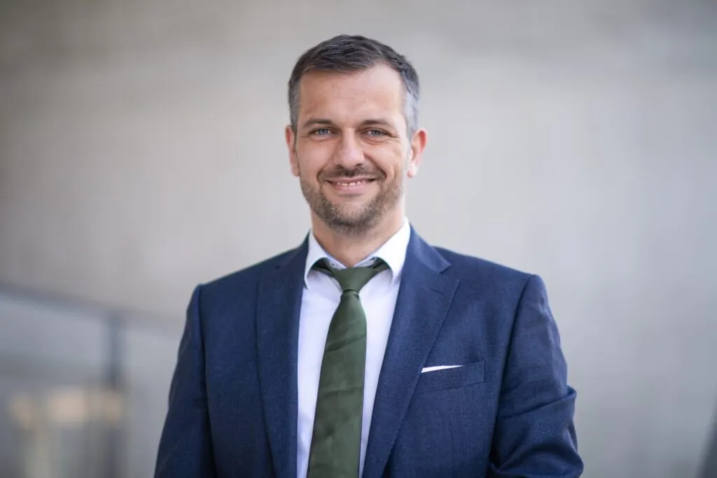 Porträt von Michael Ruppel, Finanzberater für Expats in Deutschland